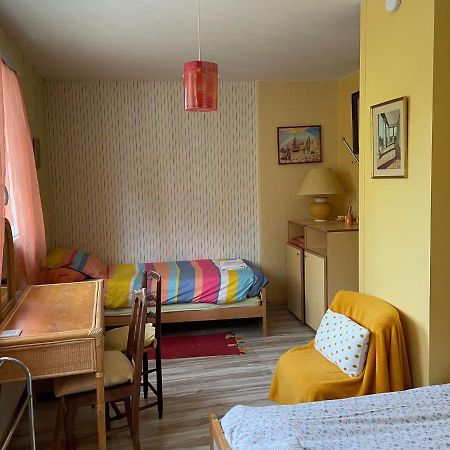 Maison Saint Louis Парай-ле-Мониал Екстериор снимка