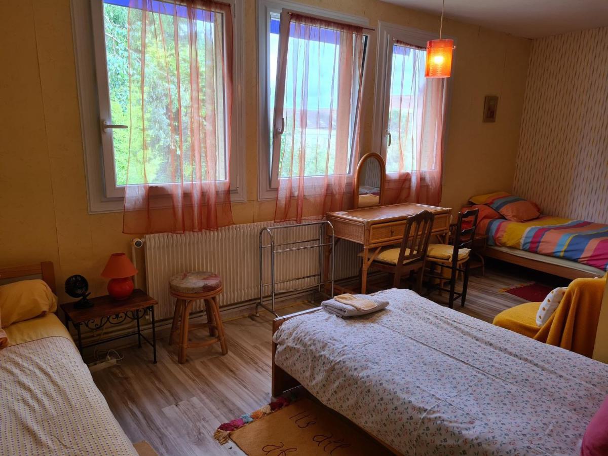 Maison Saint Louis Парай-ле-Мониал Екстериор снимка