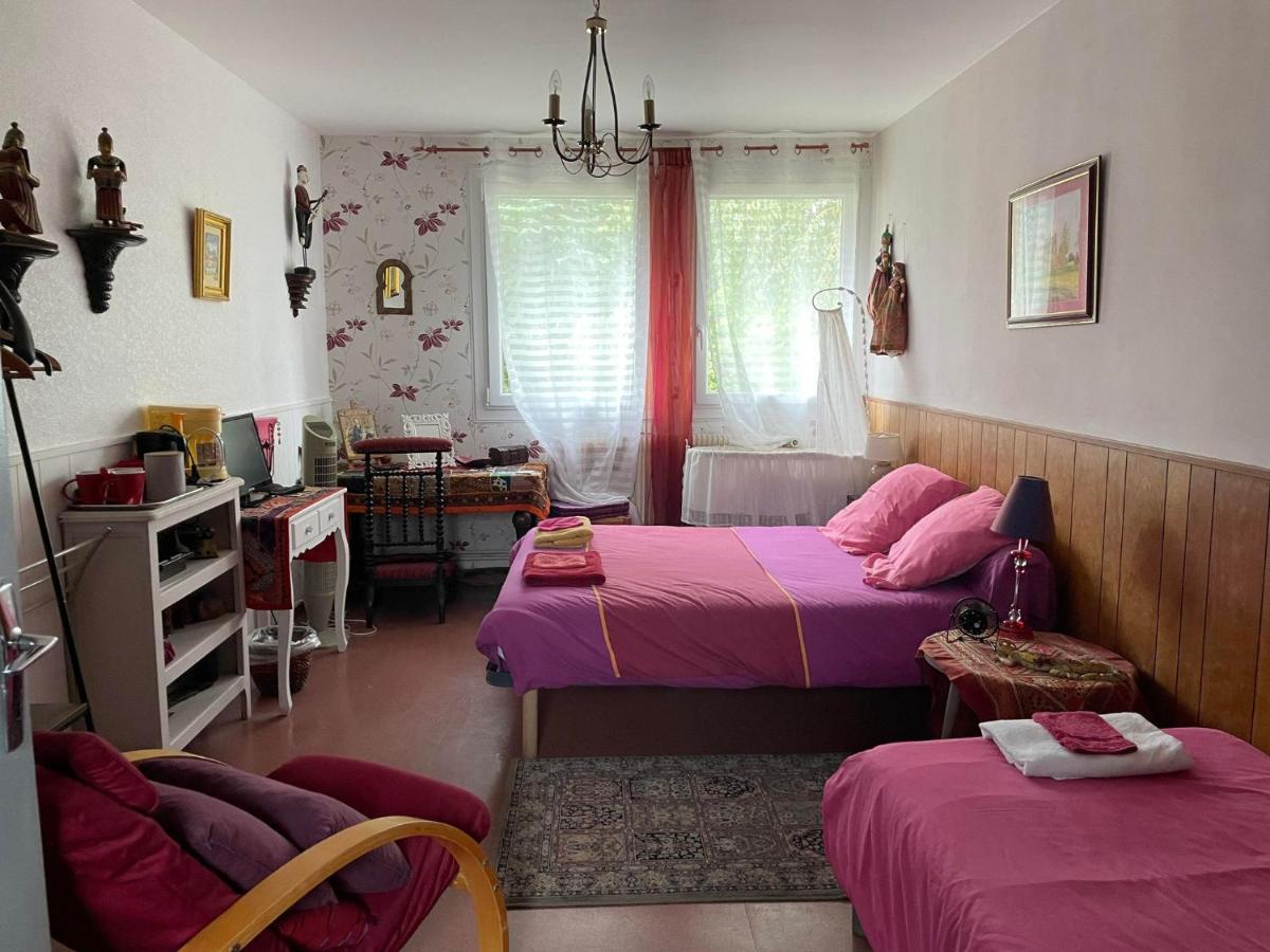 Maison Saint Louis Парай-ле-Мониал Екстериор снимка
