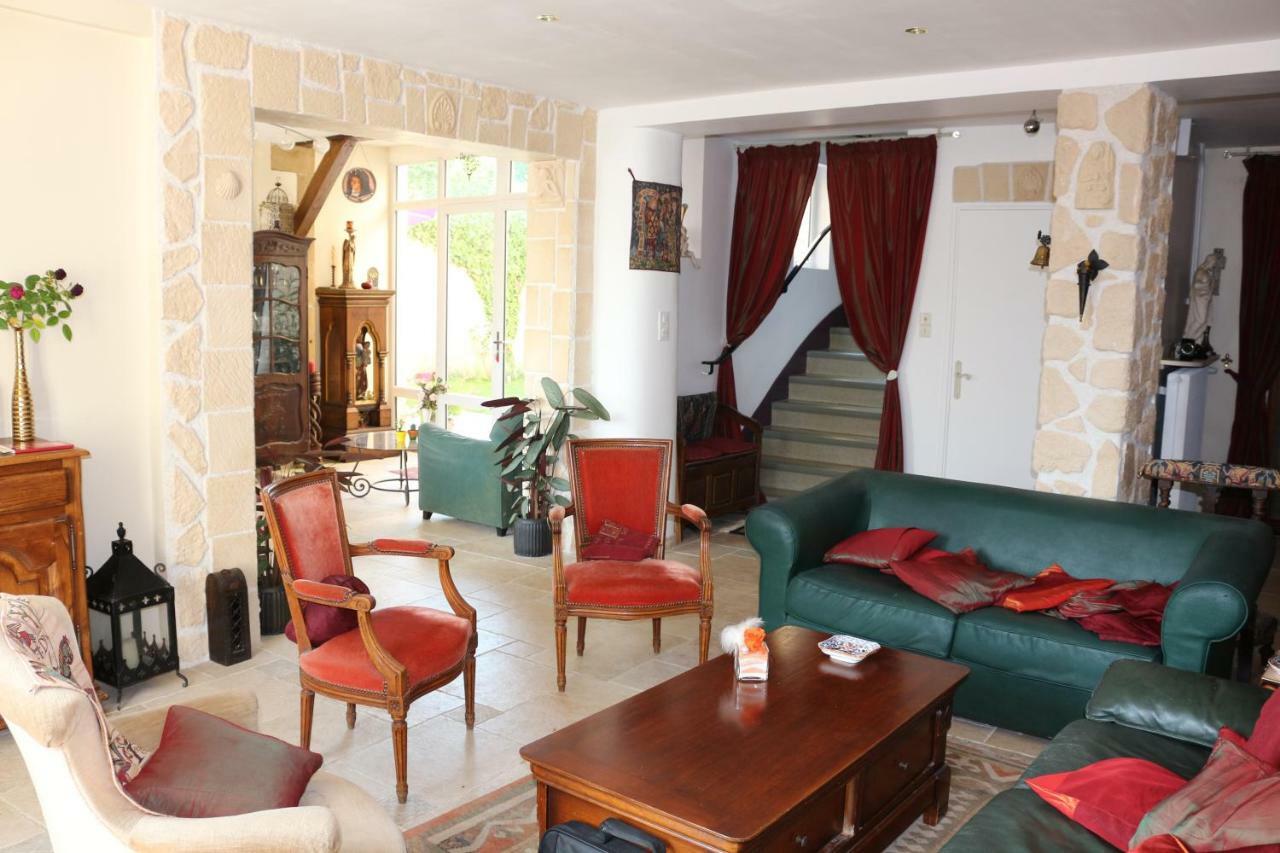 Maison Saint Louis Парай-ле-Мониал Екстериор снимка